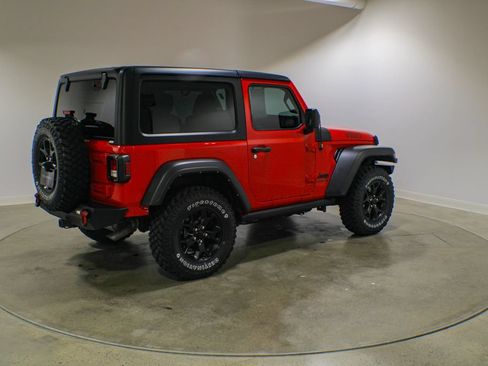 Used 2022 Jeep Wrangler Sport AWD/4WD image 7