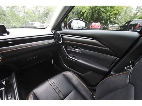 Certified 2025 MAZDA CX-50 2.5 Hybrid w/ Premium Plus Pkg AWD/4WD image 8