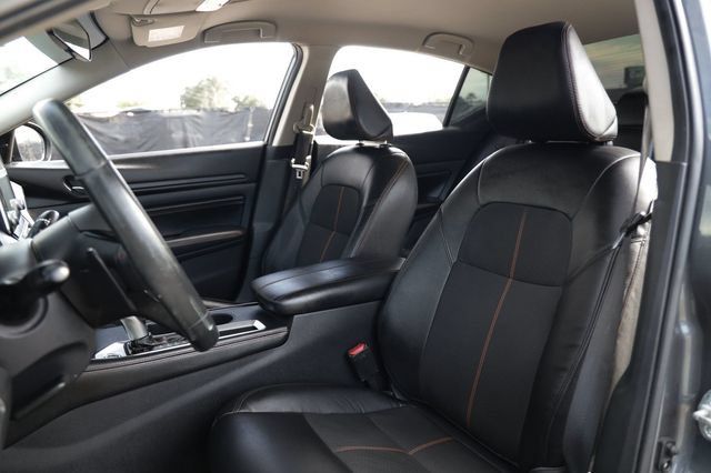 Used 2020 Nissan Altima 2.5 SR FWD image 9