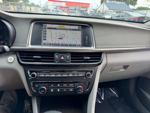 Used 2016 Kia Optima EX w/ Premium Package image 23