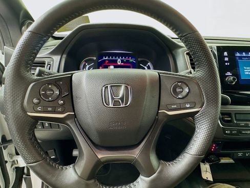 Used 2023 Honda Passport EX-L image 11