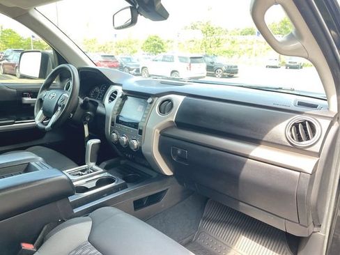 Used 2020 Toyota Tundra SR5 w/ SR5 Upgrade Package RWD image 25