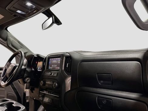 Used 2021 Chevrolet Silverado 2500 Custom w/ Custom Value Package AWD/4WD image 22