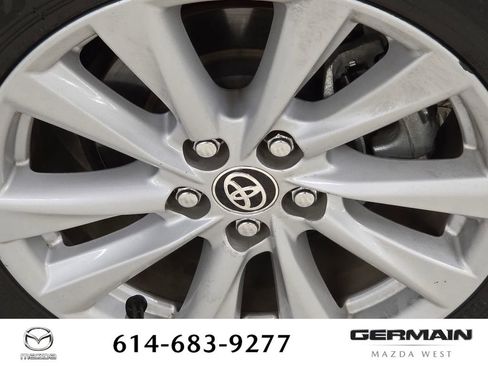 Used 2024 Toyota Corolla SE FWD image 14