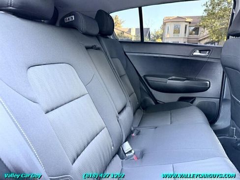 Used 2017 Kia Sportage LX FWD image 25