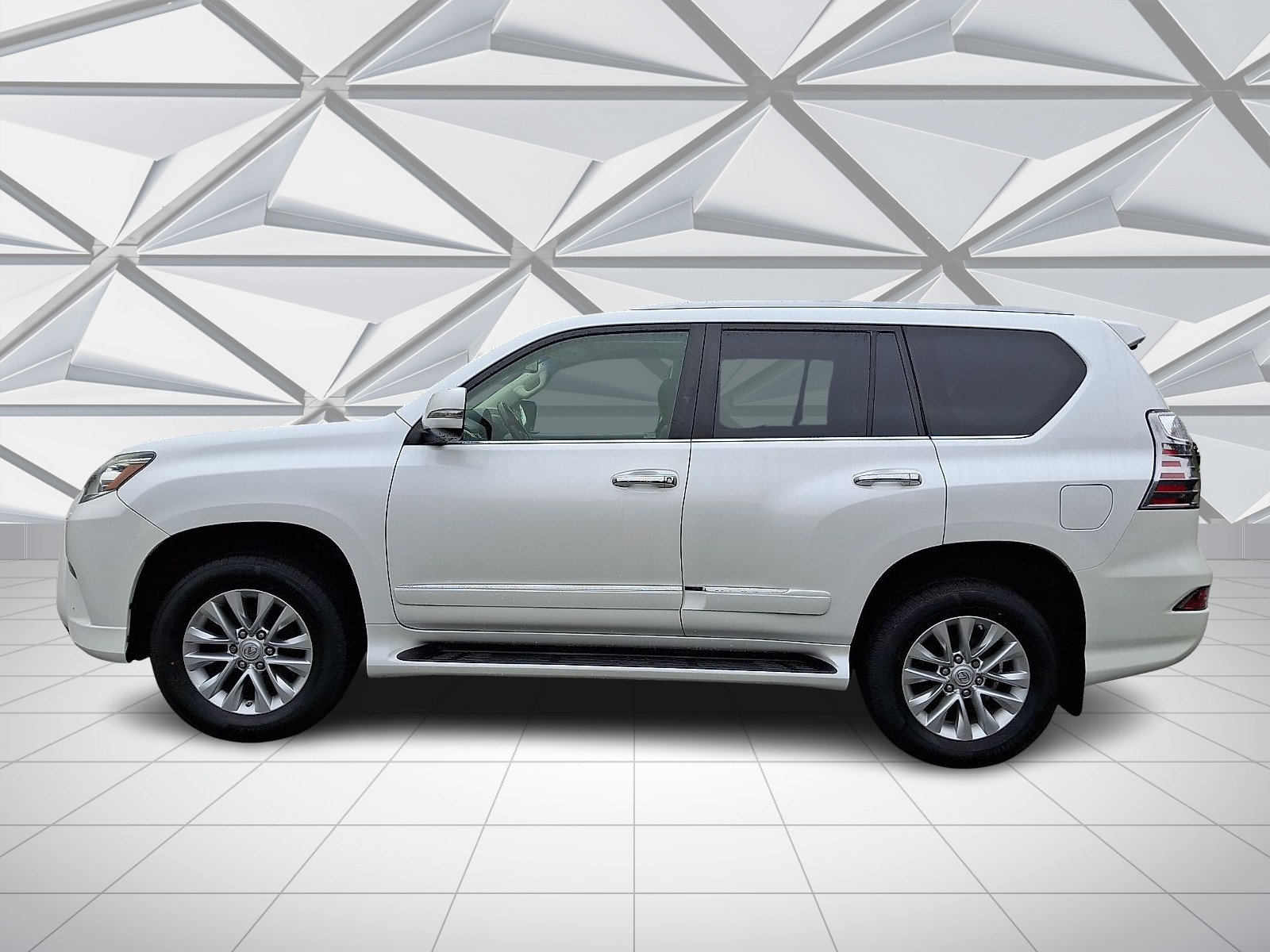 Used 2017 Lexus GX 460 Premium w/ Premium Package AWD/4WD image 6