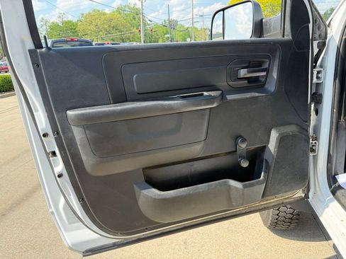 Used 2018 RAM 5500 Tradesman w/ Max Tow Package AWD/4WD image 20
