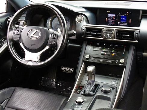 Used 2018 Lexus IS 300 F Sport RWD image 33