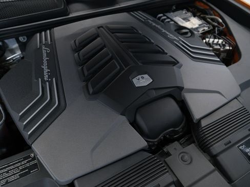 Used 2023 Lamborghini Urus Performante AWD/4WD image 64