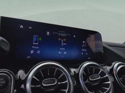 Certified 2026 Mercedes-Benz GLA 250 image 22