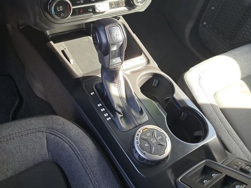 Certified 2025 Ford Bronco Big Bend image 33