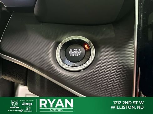 New 2026 Jeep Grand Cherokee Laredo X AWD/4WD image 37