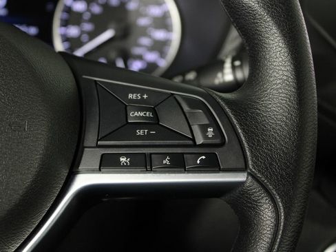 Used 2025 Nissan Sentra SV image 26