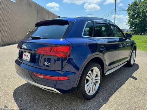 Used 2018 Audi Q5 2.0T Premium Plus w/ Premium Plus Package AWD/4WD image 9