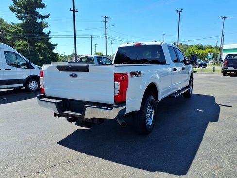 Used 2022 Ford F250 XL w/ Power Equipment Group AWD/4WD image 5