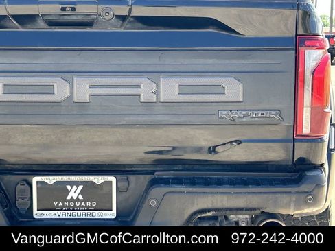 Used 2025 Ford F150 Raptor AWD/4WD image 8