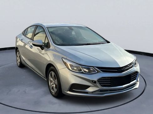 Used 2017 Chevrolet Cruze LS image 1