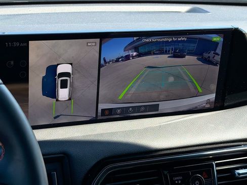 Used 2025 Nissan Armada PRO-4X w/ Pro-4X Premium Package image 27