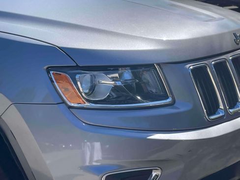 Used 2014 Jeep Grand Cherokee Laredo w/ Quick Order Package 23E AWD/4WD image 10