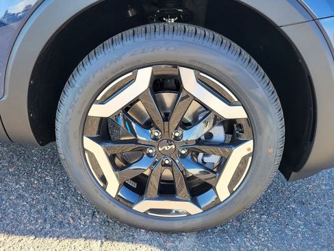 New 2025 Kia Telluride EX w/ EX Captain's Chair Package image 13