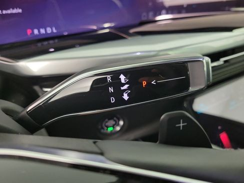 Certified 2026 Cadillac Escalade Sport w/ LPO, Floor Liner Package image 29