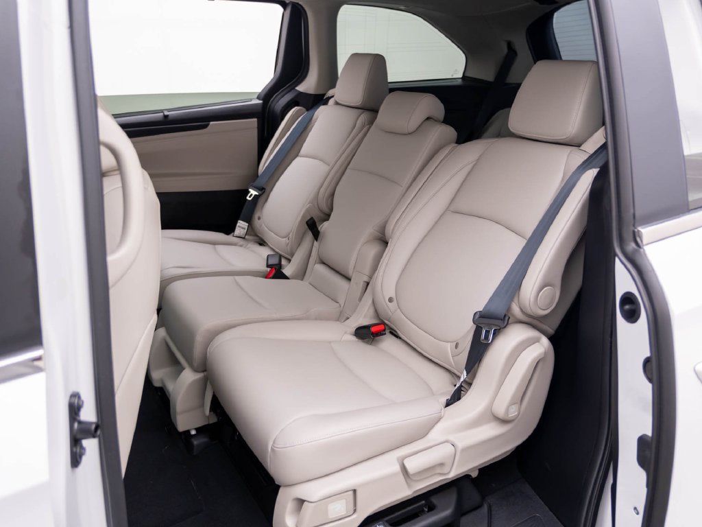 New 2027 Honda Odyssey EX-L image 19