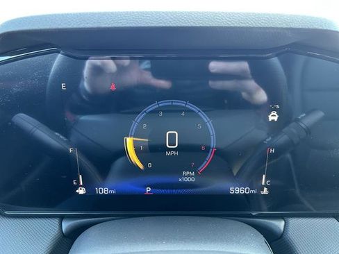 Used 2025 Chevrolet TrailBlazer RS w/ Driver Confidence Package image 33