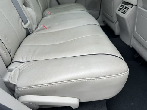 Used 2013 Toyota Venza XLE w/ XLE Premium Pkg image 34