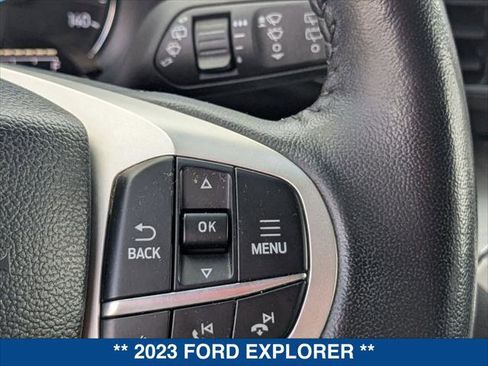 Certified 2023 Ford Explorer XLT w/ Equipment Group 202A RWD image 15