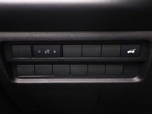 Used 2025 Mitsubishi Outlander SE AWD/4WD image 24