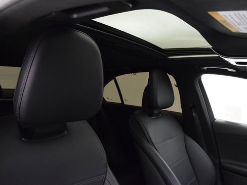 Used 2024 Mercedes-Benz C 300 Sedan w/ Advanced USB Package image 18