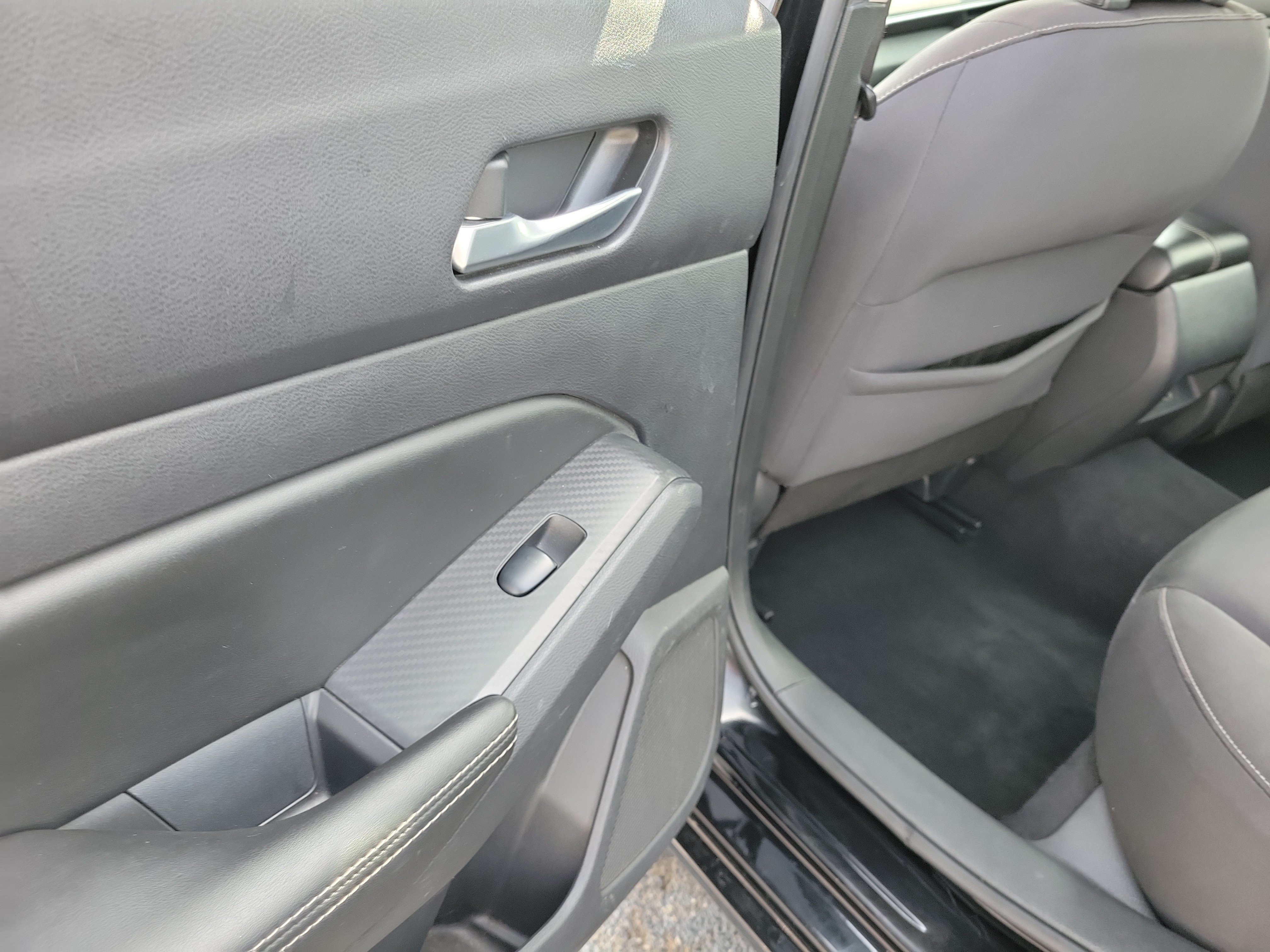 Used 2020 Nissan Altima 2.5 S FWD image 13