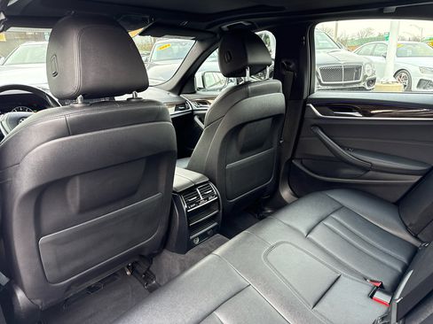 Used 2019 BMW 530i xDrive w/ Convenience Package image 27