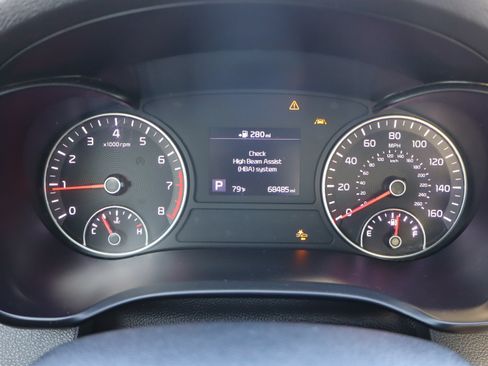 Used 2019 Kia Optima S FWD image 23