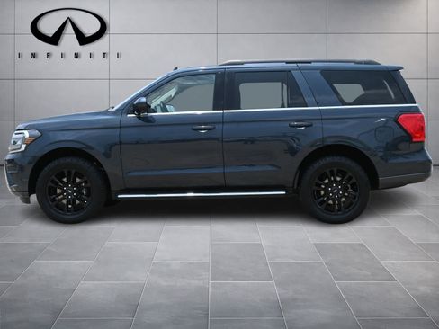 Used 2022 Ford Expedition XLT RWD image 4