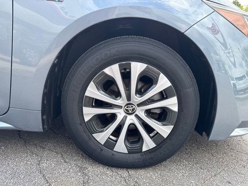 Used 2020 Toyota Corolla LE FWD image 47