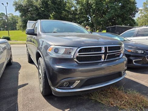 Used 2018 Dodge Durango SXT AWD/4WD image 5