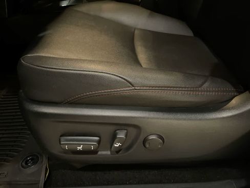 Certified 2023 Toyota 4Runner TRD Off-Road Premium image 12