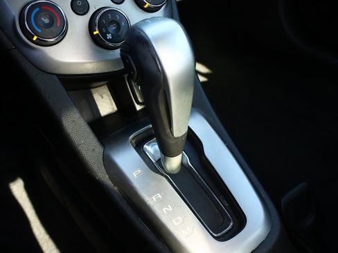 Used 2017 Chevrolet Sonic Premier image 18