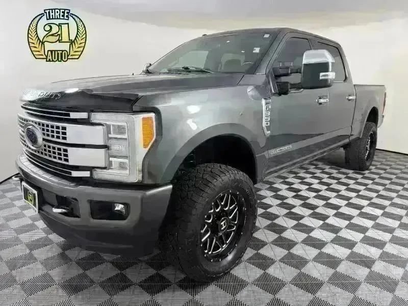 Used 2018 Ford F350 Platinum w/ Platinum Ultimate Package AWD/4WD image 47