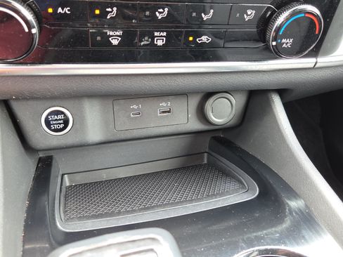 Used 2021 Nissan Rogue S AWD/4WD image 20