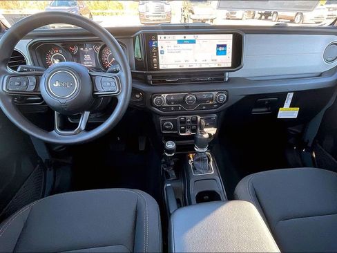 New 2026 Jeep Gladiator Sport image 5