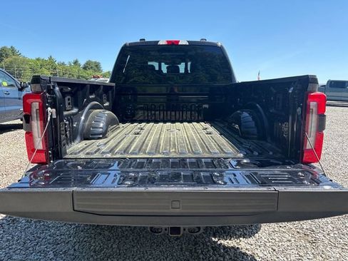 Certified 2025 Ford F350 Platinum AWD/4WD image 14