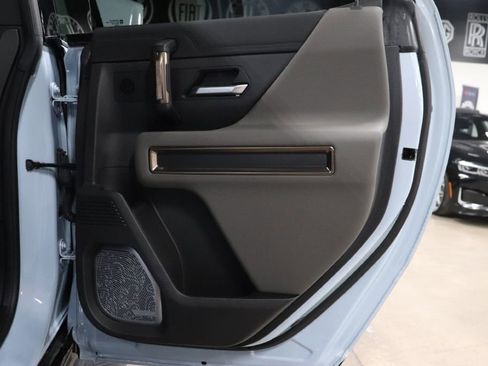 Used 2025 GMC Hummer EV 3X w/ LPO, Cargo Utility Package image 32
