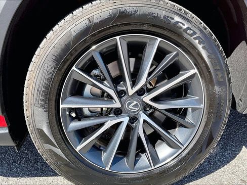 Used 2022 Lexus NX 250 AWD image 9