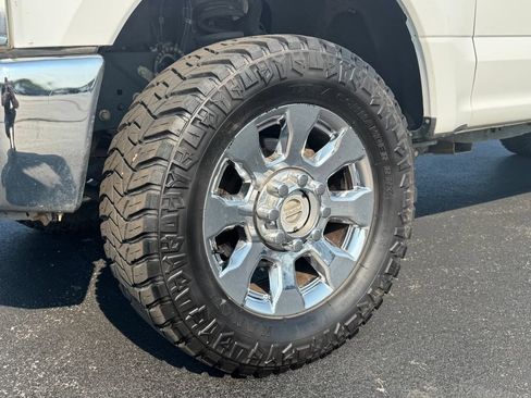 Used 2017 Ford F250 XL w/ Power Equipment Group AWD/4WD image 29