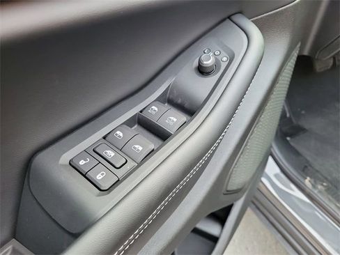 New 2025 Jeep Grand Cherokee L Limited w/ Black Appearance Package image 16