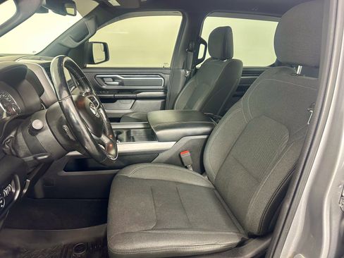 Used 2019 RAM 1500 Big Horn AWD/4WD image 12