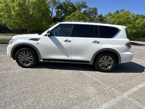 Used 2018 Nissan Armada Platinum w/ Captain Seat Package RWD image 4