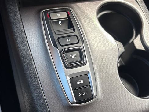 Used 2023 Honda Ridgeline Sport image 16